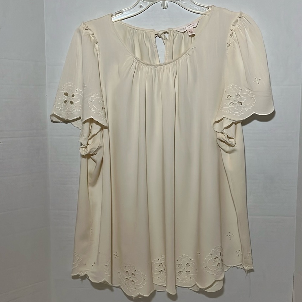 Lauren Conrad Blouse Women's Size XXL Cream Embroidered Career Cottagecore